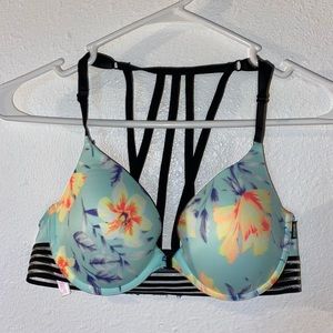 VS Pink Strappy Back Bra